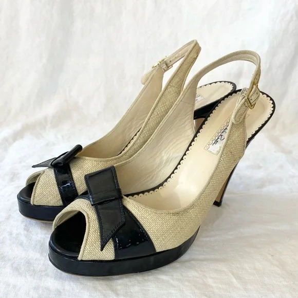 Oscar de la Renta Peep Toe Heels - Picture 7 of 15